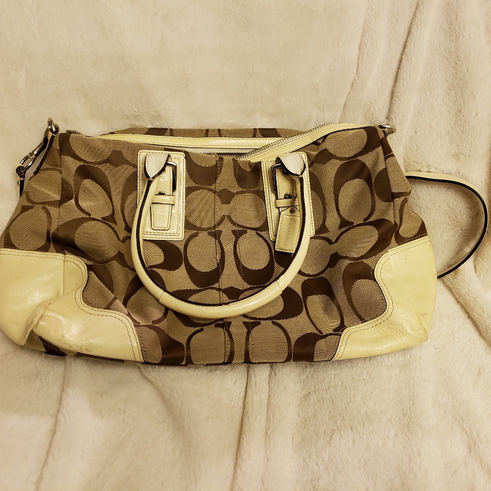 Coach Shoulder Bag
